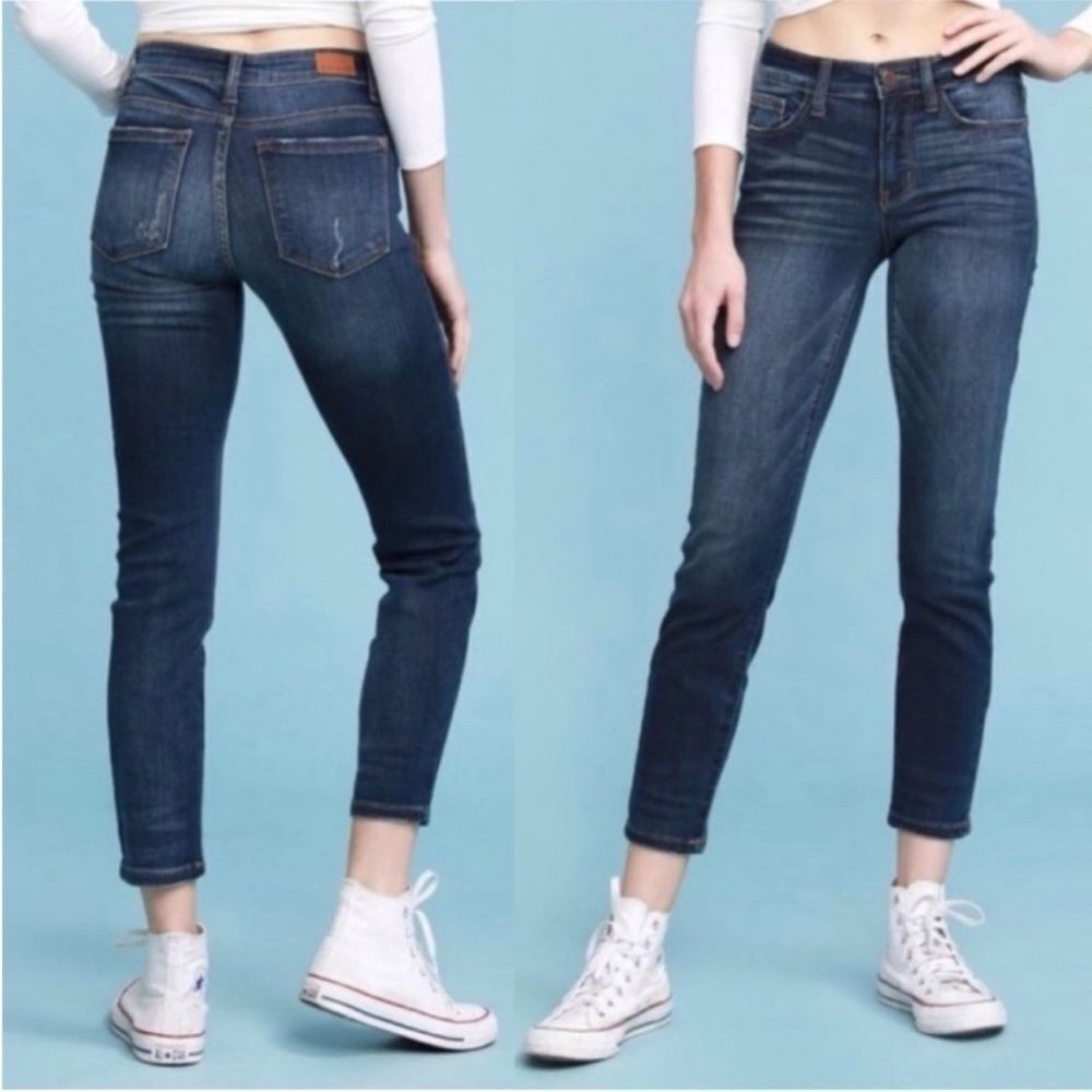 Judy Blue Relaxed Fit Angie Straight Leg Distressed Jeans JB82102DK Size 31